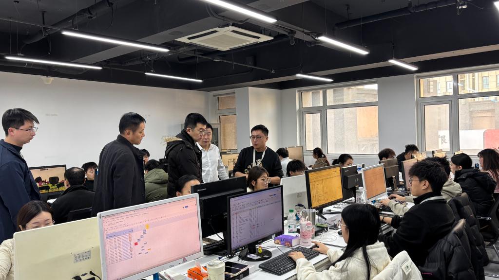 智啟未來(lái)，院企共融 人工智能學(xué)院院長(zhǎng)牛翔一行赴網(wǎng)絡(luò)科技研發(fā)企業(yè)調(diào)研